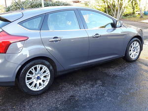 Ford Focus 1.6 Titanium 125 with city pack  low mileage