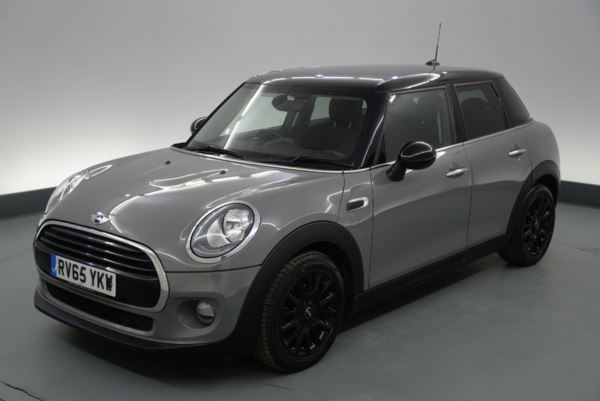 MINI Hatch 1.5 Cooper D 5dr [Chili/Media Pack XL] - MEDIA