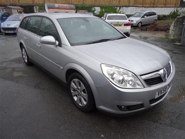 Vauxhall Vectra 1.8i VVT Design 5dr