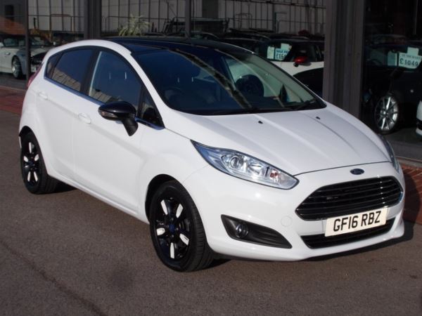 Ford Fiesta 1.0 EcoBoost Zetec White Edition (s/s) 5dr