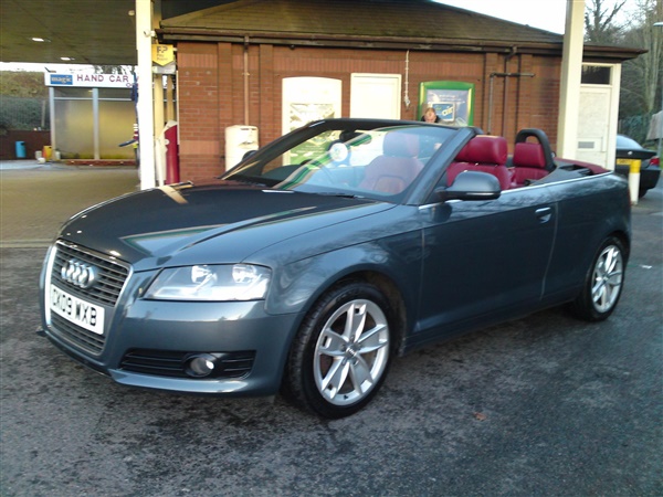 Audi A3 2.0 TDI SPORT CONVERTIBLE / RED LEATHER / HISTORY /