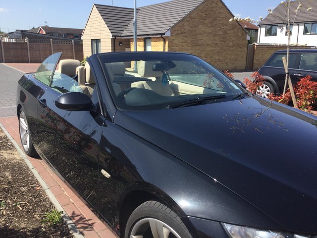 BMW 3 series 320i automatic hard top convertible