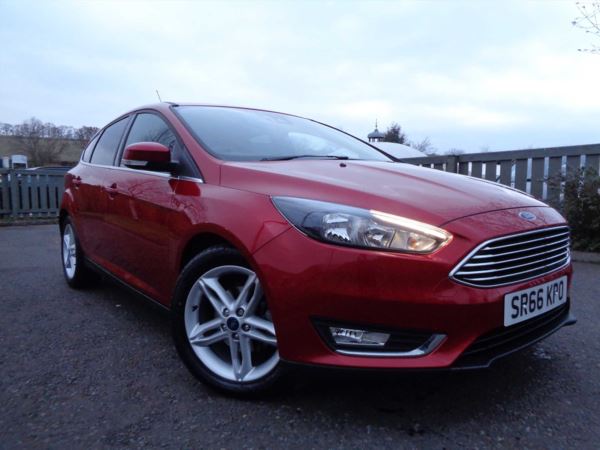 Ford Focus 1.0 TITANIUM 125PS