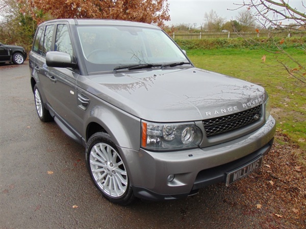 Land Rover Range Rover Sport 3.0 TDV6 SE 5dr CommandShift