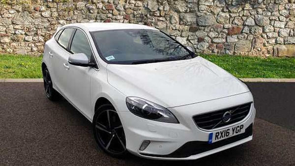 Volvo V40 Front & Rear Park Assist