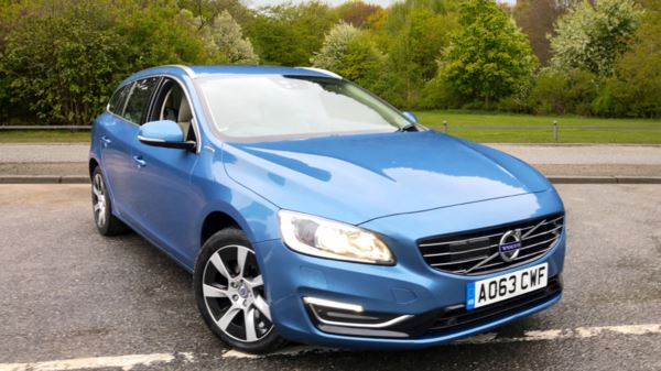 Volvo V60 D6 AWD Plug-in Hybrid Pure Lim Auto Estate