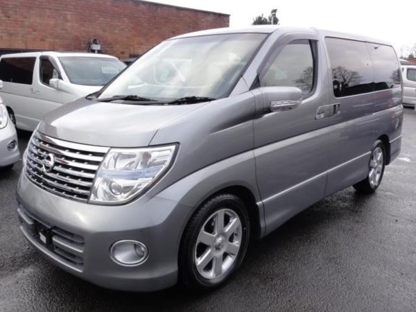 Nissan Elgrand HIGHWAY STAR  JEVIC CERTIFIED Auto MPV