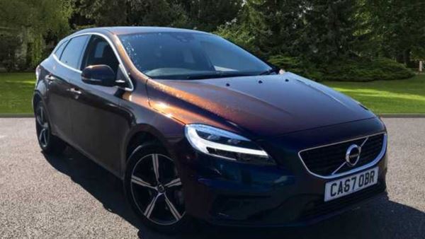 Volvo V40 (Front and Rear parking Aid, City Safety, Winter