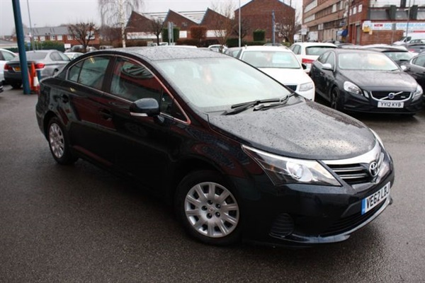 Toyota Avensis 2.0 D-4D T2 4d 124 BHP