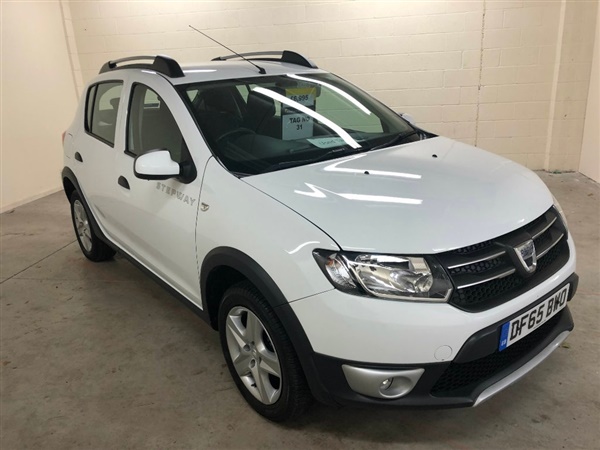 Dacia Sandero Stepway 0.9 TCe Laureate Hatchback 5dr Petrol