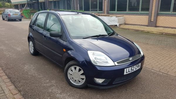 Ford Fiesta 1.6 Ghia 5dr