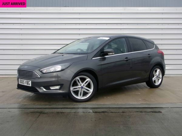 Ford Focus Ford Focus 1.0 EcoBoost [125] Titanium Navigation