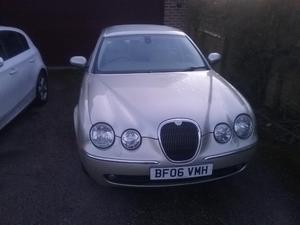 Jaguar S-type  in Tewkesbury | Friday-Ad