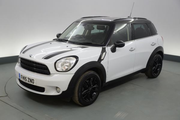 MINI Countryman 1.6 Cooper D 5dr [Chili Pack] - AMBIENT