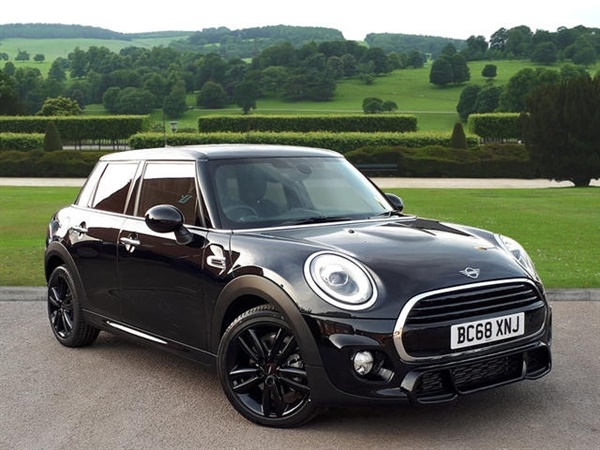 Mini Hatch Cooper 5-Door Hatch Sport