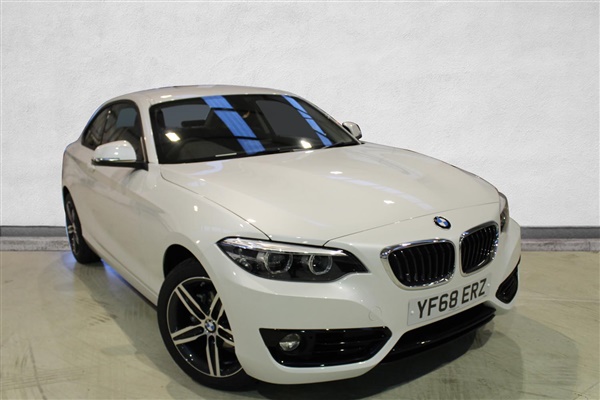 BMW 2 Series 218i Sport 2dr [Nav]