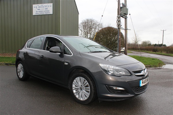 Vauxhall Astra 1.6 CDTi 16V ecoFLEX Excite 5dr