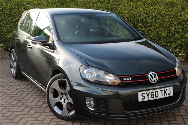 Volkswagen Golf GTi 2.0 TSi 5dr