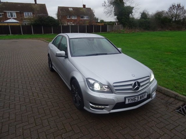 Mercedes-Benz C Class 2.1 C220 CDI BLUEEFFICIENCY AMG SPORT