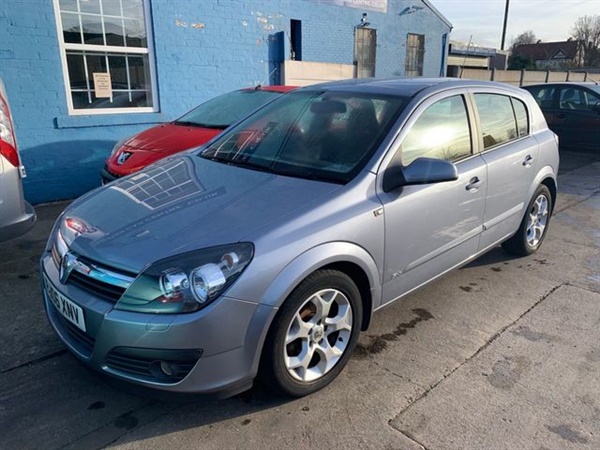 Vauxhall Astra 1.4 SXI 16V TWINPORT 5d 90 BHP