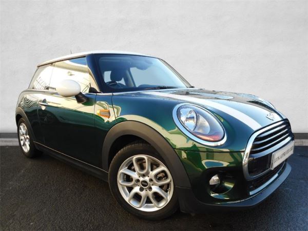 MINI Hatch 1.5 Cooper D 3dr [Pepper Pack]