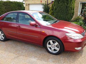 Toyota Camry  - low miles in Uckfield | Friday-Ad