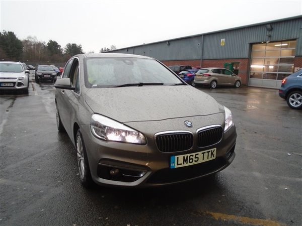 BMW 2 Series 218d Luxury 5dr [Nav] Step Auto