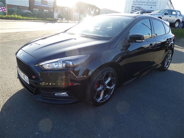 Ford Focus 2.0 TDCi 185 ST-3