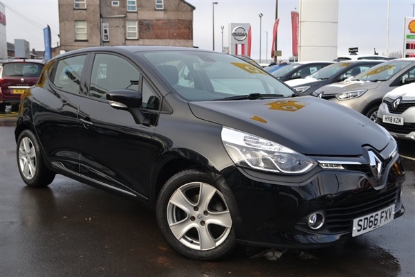 Renault Clio 0.9 TCe Dynamique Nav Hatchback 5dr Petrol