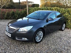 Vauxhall Insignia  in Brentwood | Friday-Ad