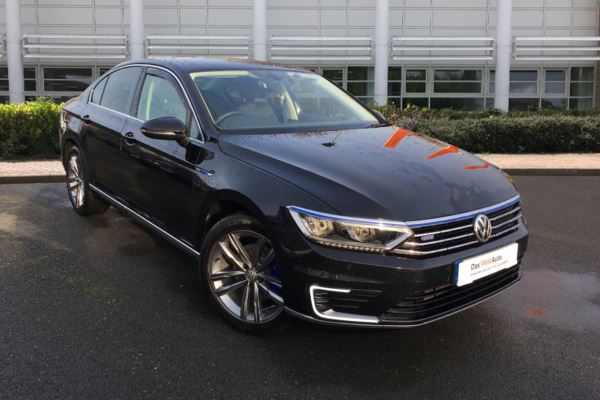 Volkswagen Passat 1.4 TSI GTE 4dr DSG Saloon