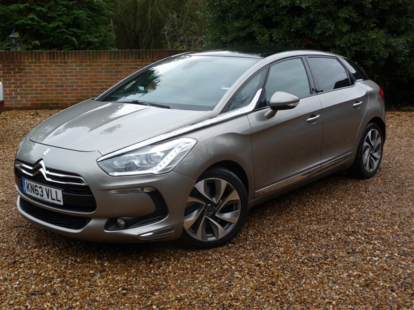 Citroen DS5 2.0HDi DSport Auto. Leather, Pano Roof