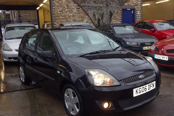 Ford Fiesta 1.25 Zetec Climate 5dr