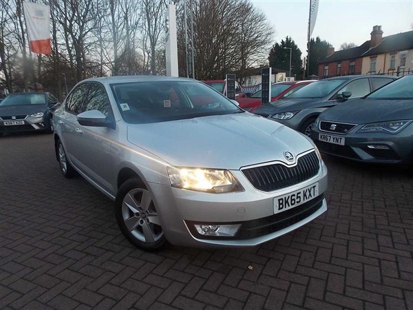 Skoda Octavia 1.2 TSI SE (110PS) 5-Dr Hatchback