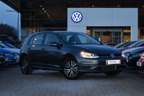 Volkswagen Golf Golf SE 1.0 TSI 115PS 7-speed DSG 5 Door