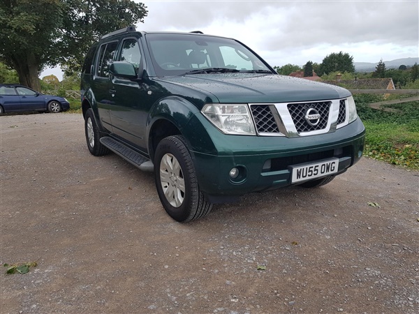 Nissan Pathfinder 2.5 dCi SVE 5dr