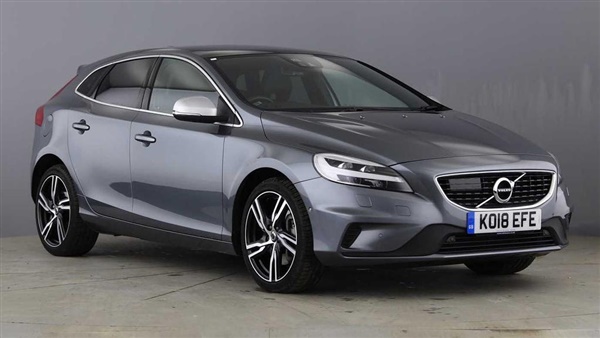 Volvo V40 Volvo OnCall, Adaptive Cruise Control, Winter Pack