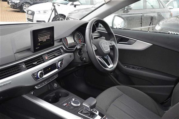 Audi A4 Allroad 3.0 Tdi V6 Quattro (218Ps) S Tronic Auto