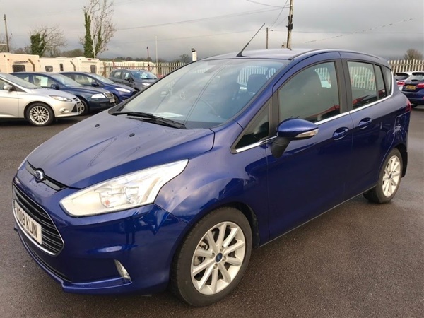 Ford B-MAX 1.0 T EcoBoost Titanium Navigator (s/s) 5dr