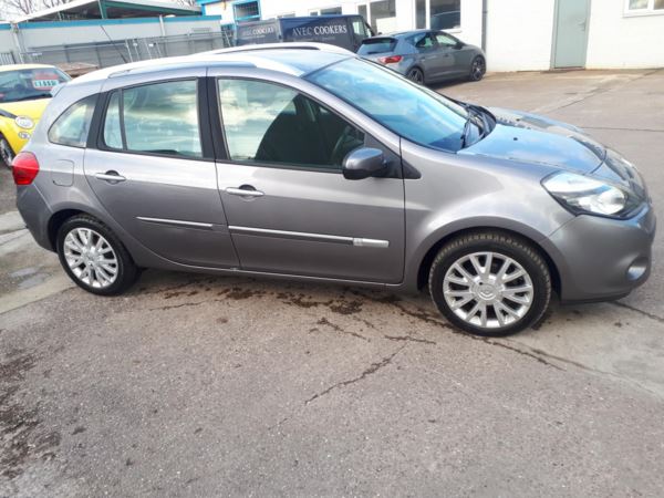 Renault Clio 1.5 dCi 88 Dynamique TomTom Estate