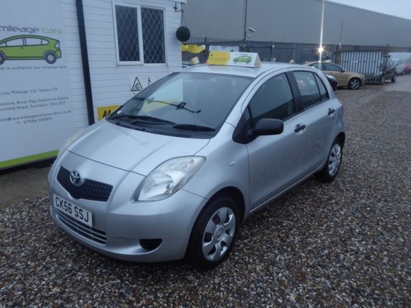 Toyota Yaris 1.0 VVT-i T2 5dr