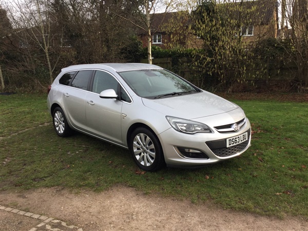 Vauxhall Astra 1.7 CDTi 16V ecoFLEX 130 SE 5dr [Start Stop]