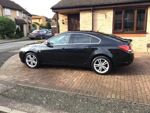 Vauxhall Insignia  miles FSH.CARBON BLACK. in