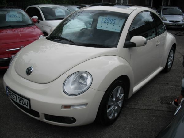 Volkswagen Beetle 2.0 3dr