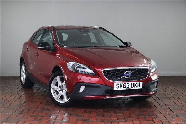 Volvo V40 D2 Cross Country Lux [Leather, Dab Radio] 5dr