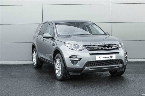 Land Rover Discovery Sport 2.0 TDhp) SE Tech Auto