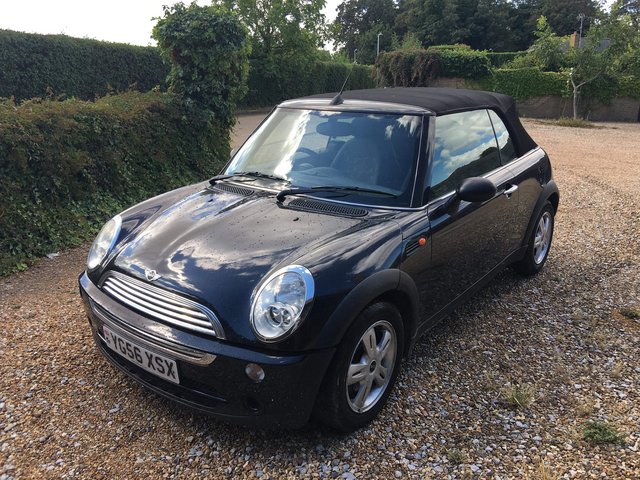 Mini Cooper convertible 1.6 manua  miles