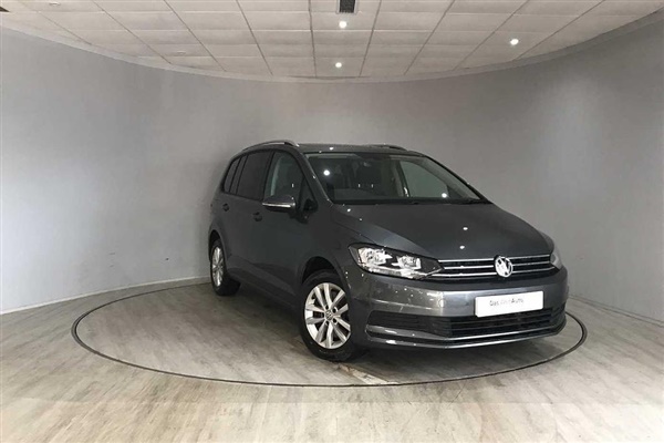 Volkswagen Touran 1.6 TDI SE Family 115PS SCR DSG Auto