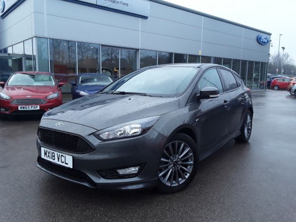 Ford Focus 1.0 EcoBoost 140 ST-Line Navigation 5dr Hatchback