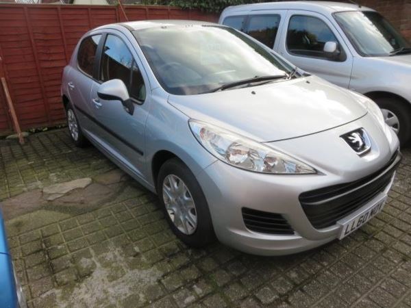 Peugeot  S [AC] (36 k + FSH - 6 Service Stamps)